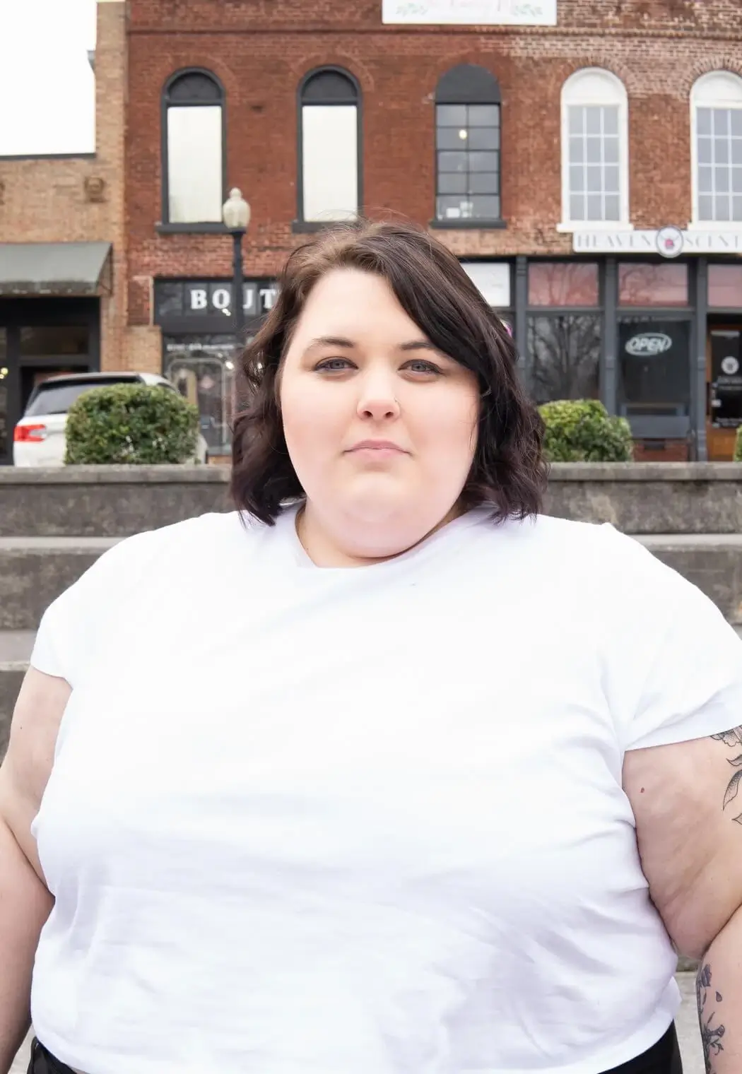 Ashlee Bagnell, Owner